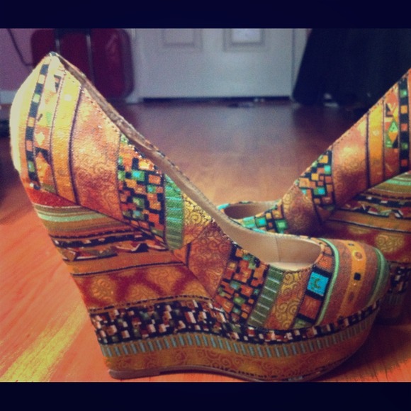 breckelle's wedge