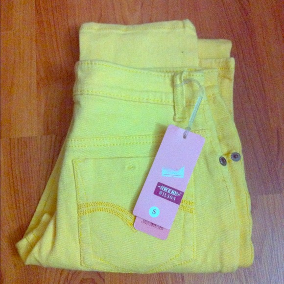 Skinny jeans
