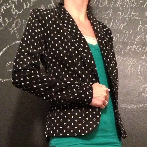 🔷SOLD IN A BUNDLE🔷🎀 Host Pick 2x 🎀 Blazer - Picture 2 of 4