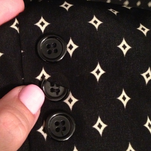 🔷SOLD IN A BUNDLE🔷🎀 Host Pick 2x 🎀 Blazer - Picture 3 of 4