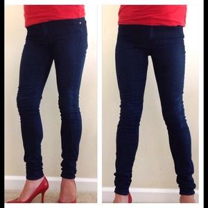 7 for all Mankind Skinny Jean - Size 28