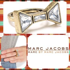 ✨🎀Marc by Marc Jacobs bow ring✨🎀