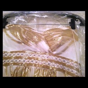 Sherri Hill * 100% Silk * ivory/gold hi low