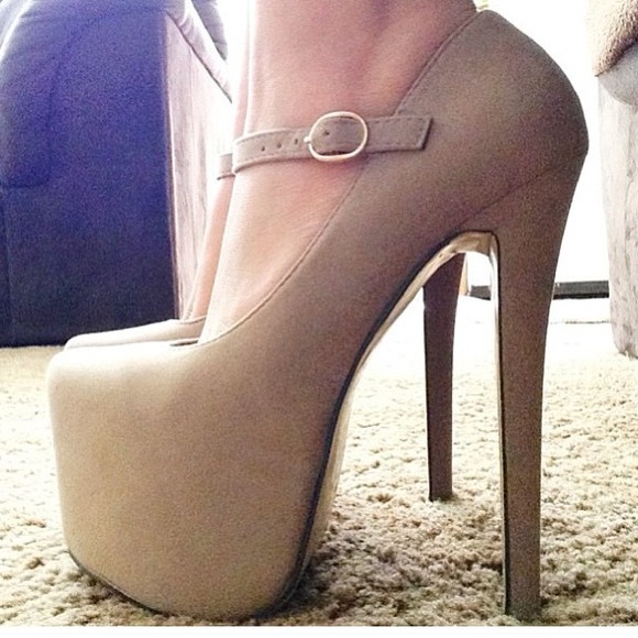 Miss Popular - Taupe Suede