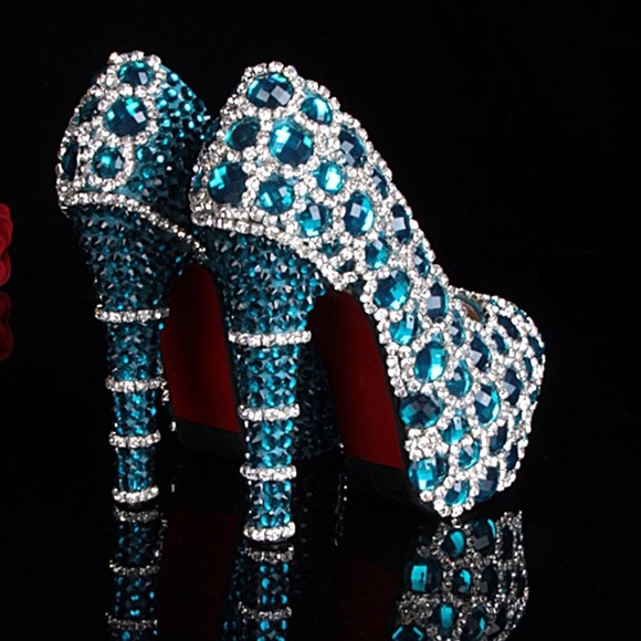 Custom made wedding shoe