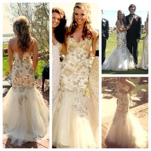 Mac Duggal gold mermaid prom dress