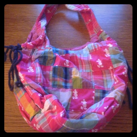 💖SOLD! in bundle💖Mickey Mouse Purse-reserved!