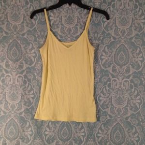 ✅ Price cut! ✅ Yellow V Neck Tank