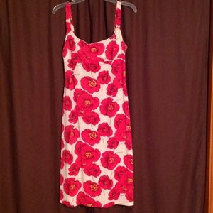 Beautiful Sundress Red White Poppies Size Medium/8