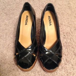 Patent Black Wedge Sandals sz 8.5