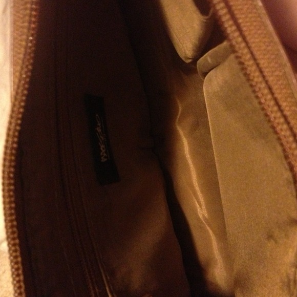 ❤ SOLD ❤ Like New Camel Colored Purse - Picture 3 of 3