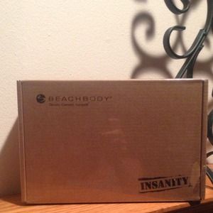 INSANITY 60 Day Workoit Shaun T 10 DVD NIB.