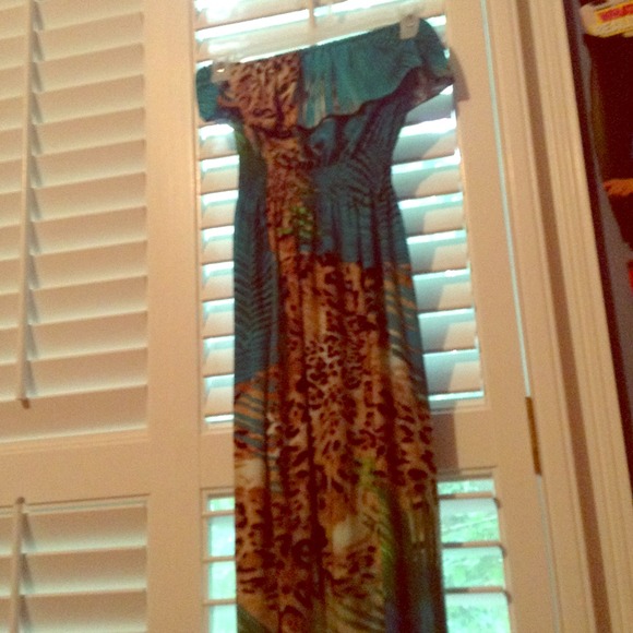 High low dress - Picture 1 of 2