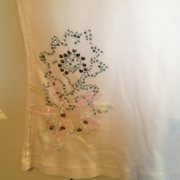 Light pink Miss Me Top - Picture 2 of 4