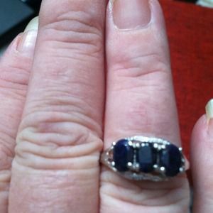 💥REDUCED💥Gorgeous sapphire ring in .925 ss!