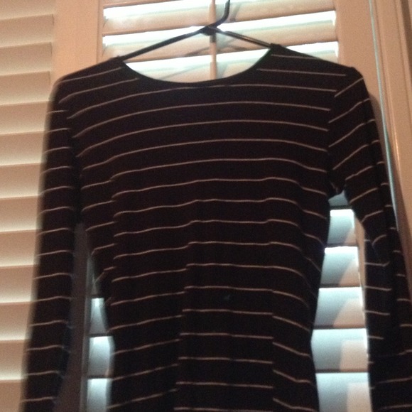 Shirt - Picture 2 of 2