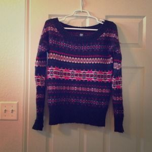 American Eagle sweater