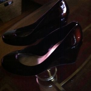 Antonio melani dark reddish black wedge heel
