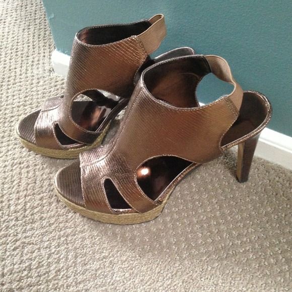 Nine West Shoes - Nine West Heels💟NEVER WORN