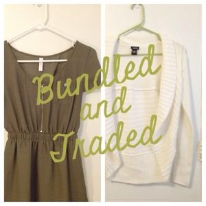🌻Bundle and Traded🌻Beautiful Olive Green