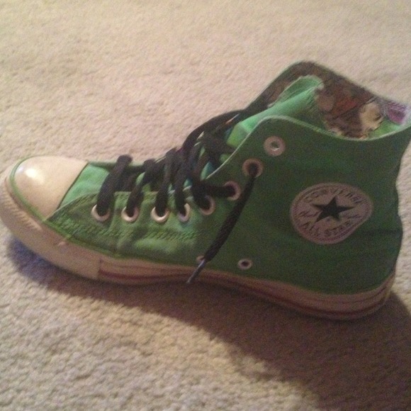 Converse - Picture 2 of 4
