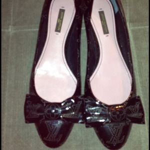 Louis Vuitton Patent leather shoes