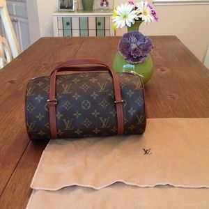 Louis Vuitton monogram papillon 26 handbag.