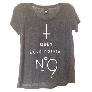 obey love poison tee