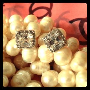 Cubic zirconia diamond princess cut earrings w/g