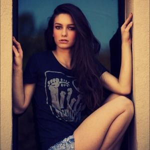 🎀 Meet your seller 🎀