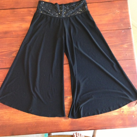 Gouchos/capris - Picture 1 of 3