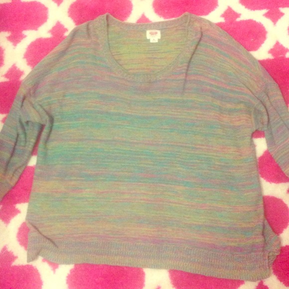 ⛔️SOLD⛔️Mossimo "Rainbow" Sweater Size Large