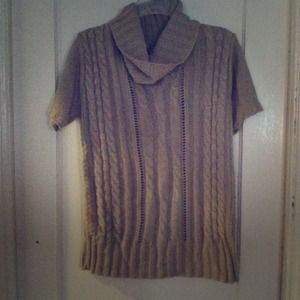 Nude knitted sweater