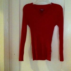 Knitted long sleeve sweater
