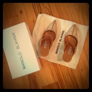 Authentic Manolo Blahnik 3.5" Heels