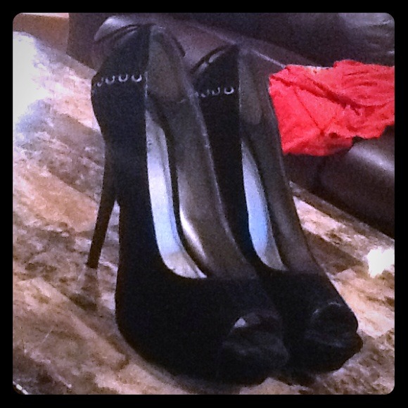 Black heels with lace up back***sold***