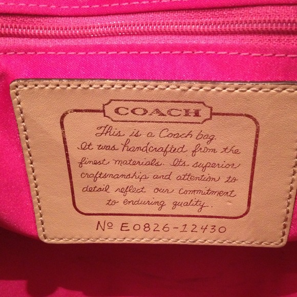 Coach Signature Boston Bag - Picture 2 of 3