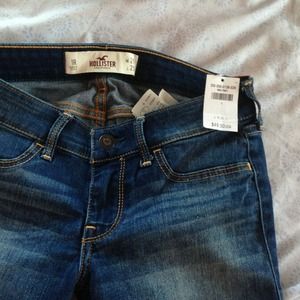 Brand new Hollister skinny jeans