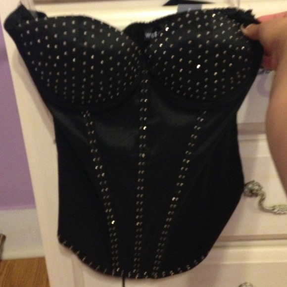 A black bustier