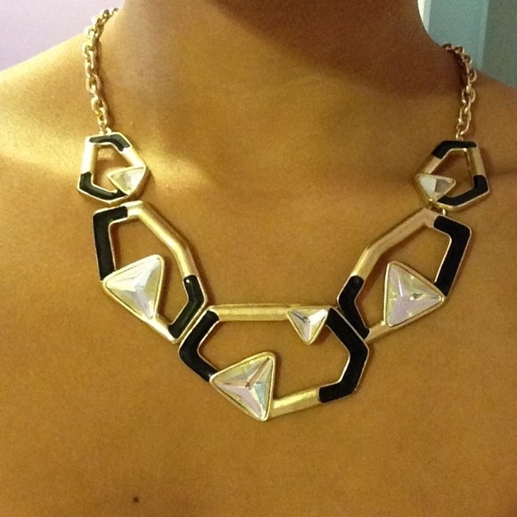 Neckless - Picture 2 of 2