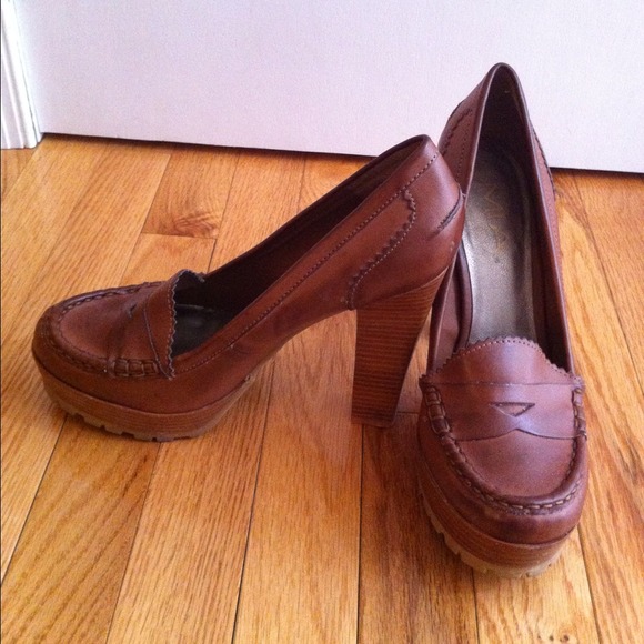 MIA platform loafers in Cognac leather