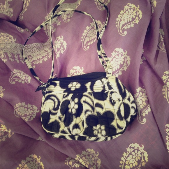 "Night and day" Authentic b&w Vera Bradley bag