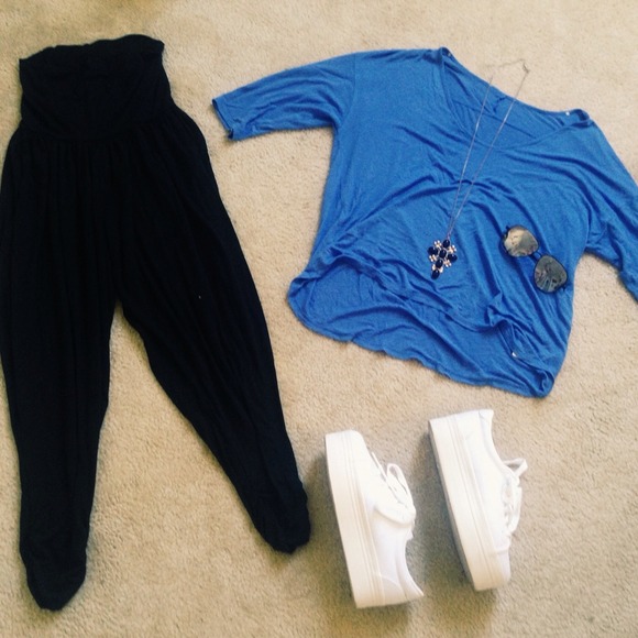 Pants - Cotton harem pants, flowy shirt, & cross necklace