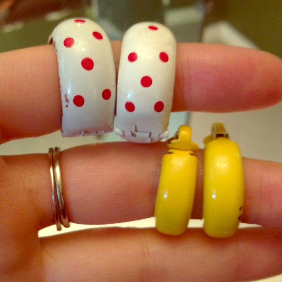 So FUN! Polka dots and yellow glam