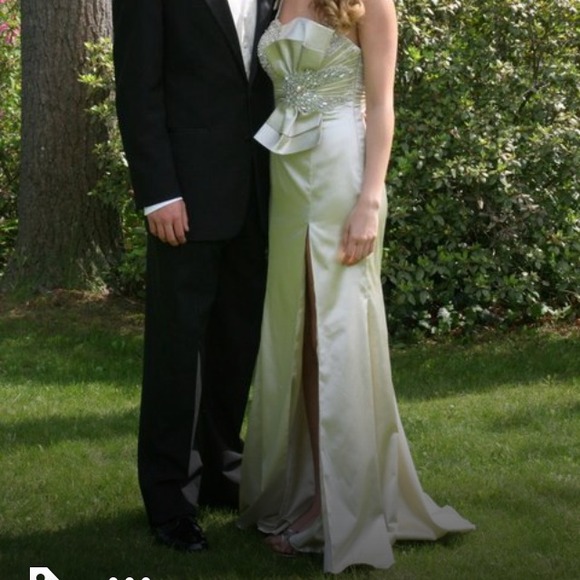 Gold Terani prom dress