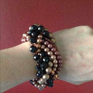 Multi colored beaded bracelet