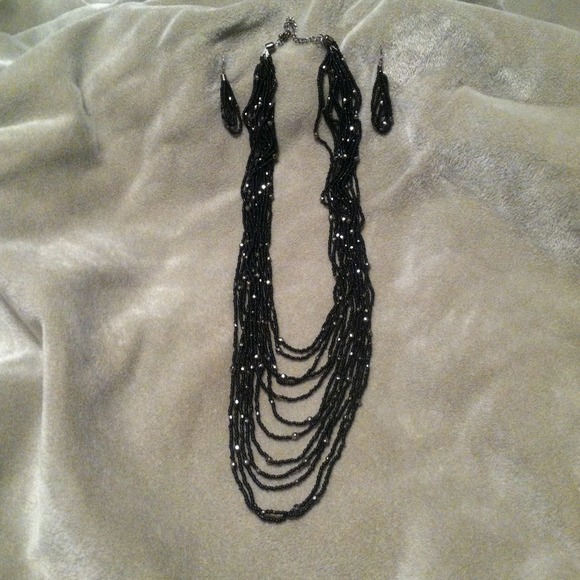 Black Beaded Necklace & Earring Set - Picture 1 of 4