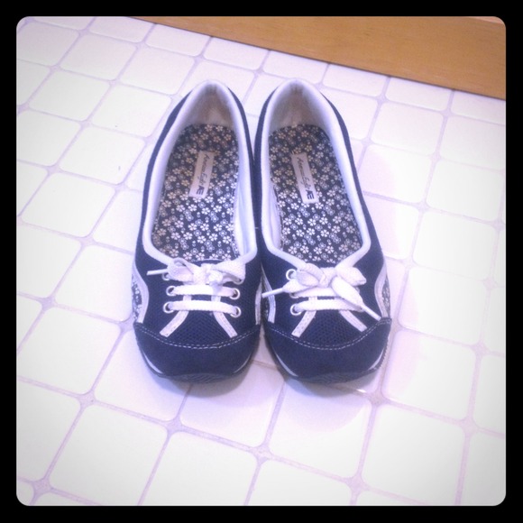 America Eagle flats