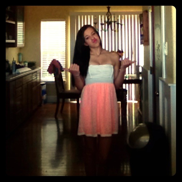 Strapless dress
