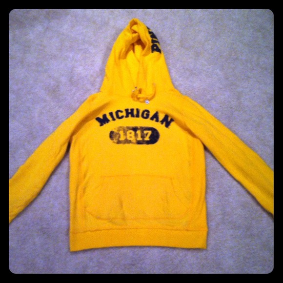 Victoria's Secret - University of Michigan hoodie